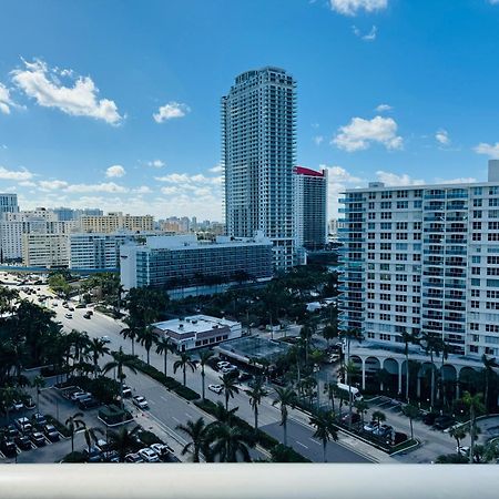 Miami Hollywood Great Two Bedroom Apartment With Channel View 006-22Bvic Luaran gambar